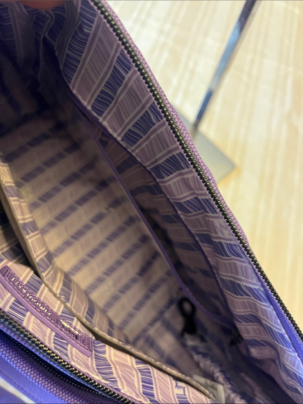 lug Lavender Quilted Shoulder Bag - Picture 4 of 10